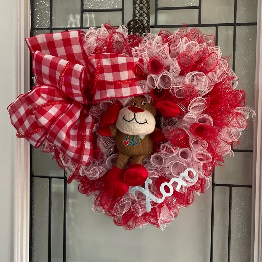 *Valentine's Day Red Heart Dan Dee Plush Wreath for Front Door